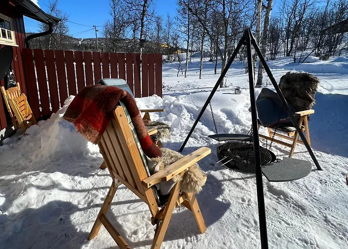 Hjemmekoselig Med Fantastisk Utsikt Feriehus *